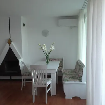 Апартаменты Dacha *