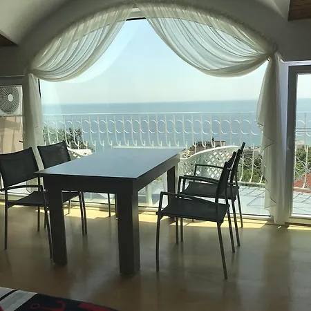 Апартаменты Dacha Золотые Пески