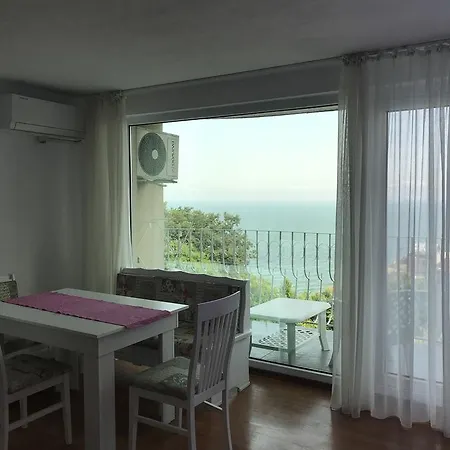 Dacha דירה